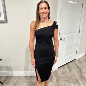 Likely Dress. Worn Once. Black. Size 8.